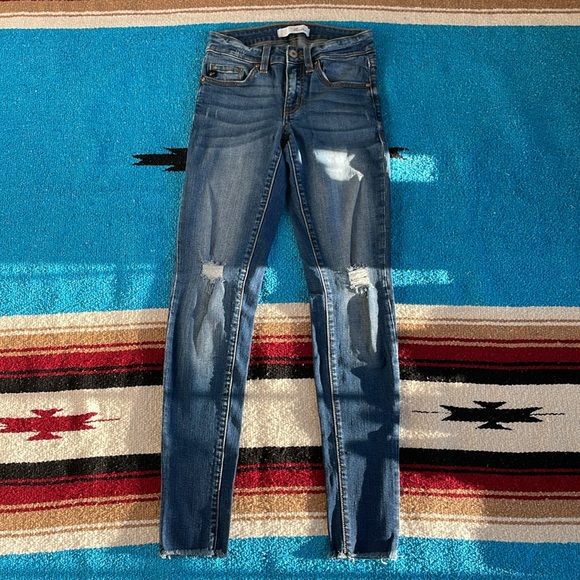 KanCan Distressed Skinny Jeans - Picture 2 of 9